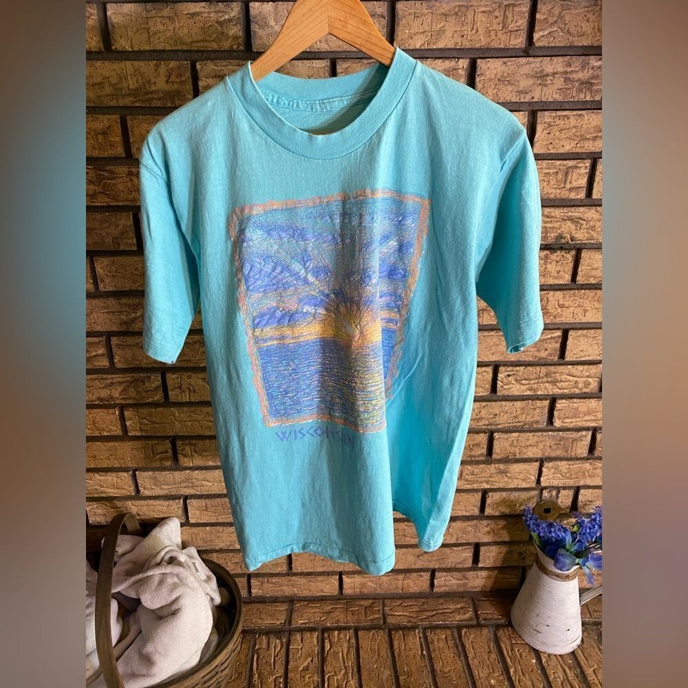 Vintage Wisconsin t shirt‎